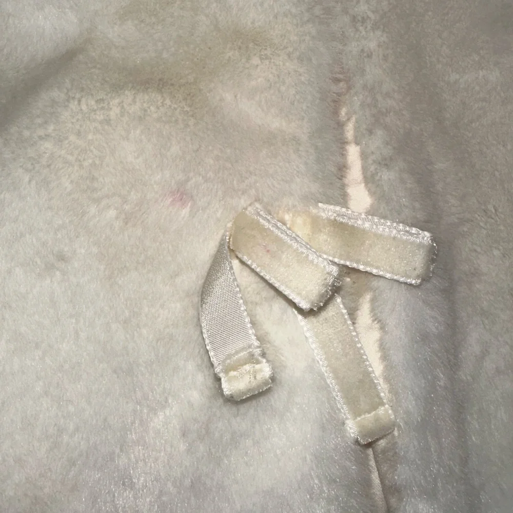 OshKosh B'gosh Faux Fur Vest Toddler Girl Size 3T